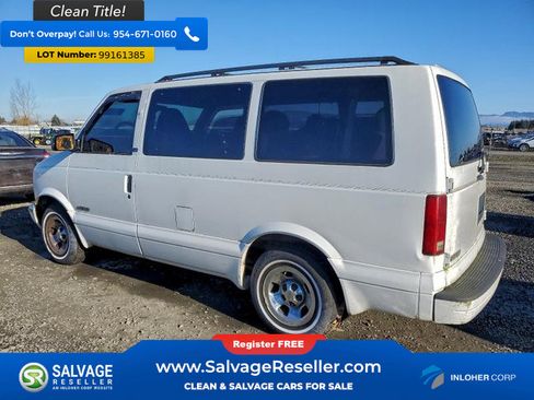 Used 2002 Chevrolet Astro image 3