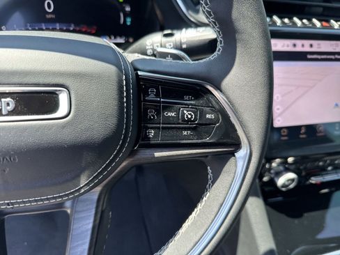 New 2024 Jeep Grand Cherokee Overland w/ Trailer Tow Package image 29