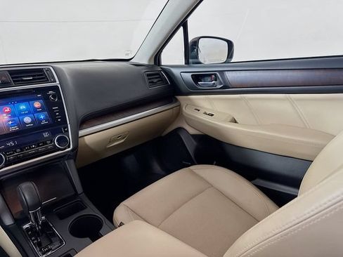 Used 2019 Subaru Outback 2.5i Limited AWD/4WD image 27