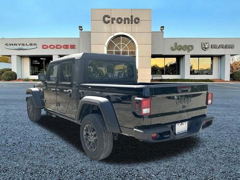 New 2026 Jeep Gladiator Sport AWD/4WD image 5