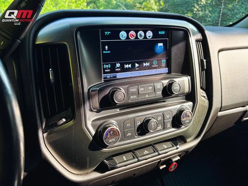 Used 2017 Chevrolet Silverado 1500 LT w/ All Star Edition AWD/4WD image 18