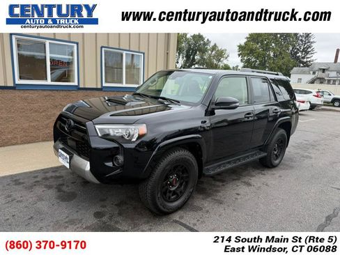 Used 2023 Toyota 4Runner TRD Off-Road Premium w/ Off Road Premium Plus Package image 1