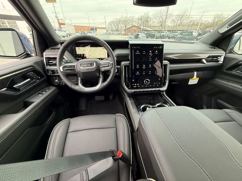 New 2026 GMC Yukon Elevation image 7