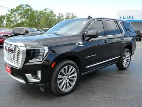 Certified 2021 GMC Yukon Denali w/ Denali Premium Package image 9