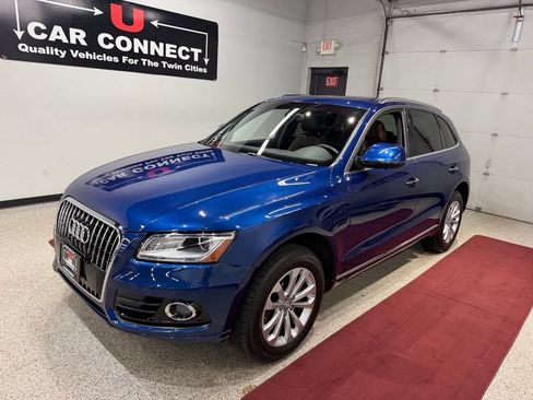 Used 2016 Audi Q5 2.0T Premium Plus w/ Technology Package AWD/4WD image 3