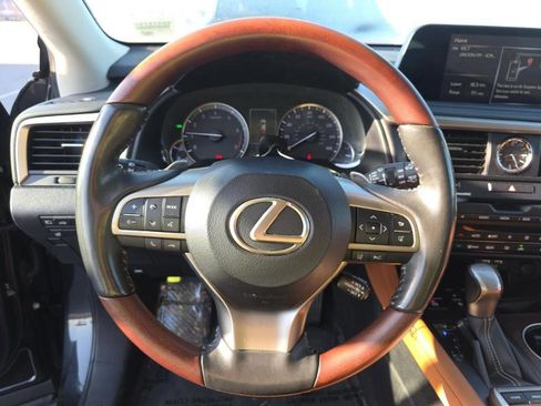 Used 2022 Lexus RX 350 FWD w/ Premium Package image 6