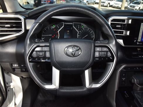 Used 2022 Toyota Tundra SR5 w/ Convenience Package image 22