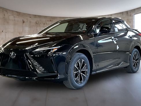 New 2026 Lexus RZ 450e AWD image 2