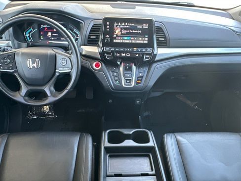 Certified 2024 Honda Odyssey EX-L image 13