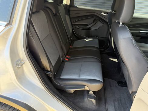 Used 2018 Ford Escape SE AWD/4WD image 19