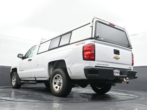 Used 2018 Chevrolet Silverado 1500 W/T w/ WT Convenience Package AWD/4WD image 30