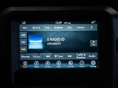 Used 2023 Jeep Wrangler Unlimited image 27