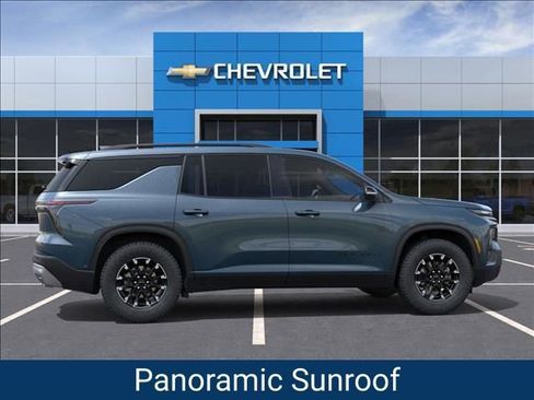 New 2026 Chevrolet Traverse Z71 w/ Enhanced Driving Package image 5