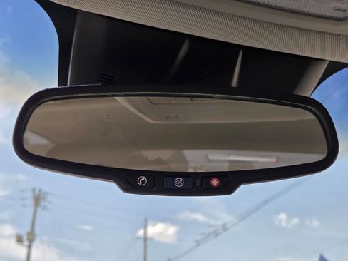 Used 2011 Chevrolet Cruze LT image 36