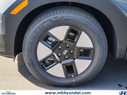 New 2026 Hyundai Santa Fe SE FWD image 10