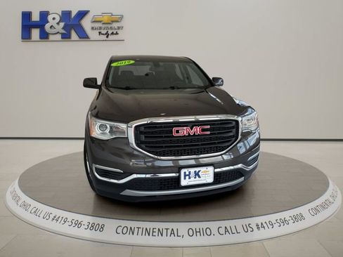 Used 2019 GMC Acadia SLE FWD image 2