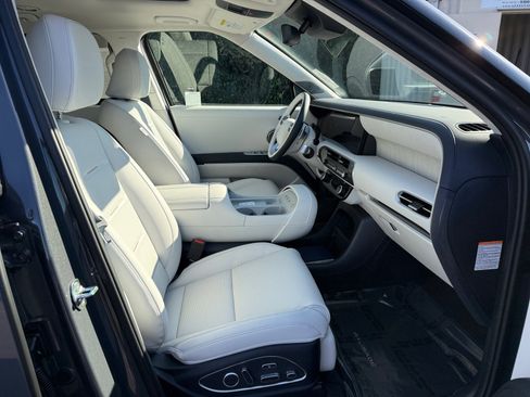 New 2026 Hyundai Palisade Calligraphy image 20