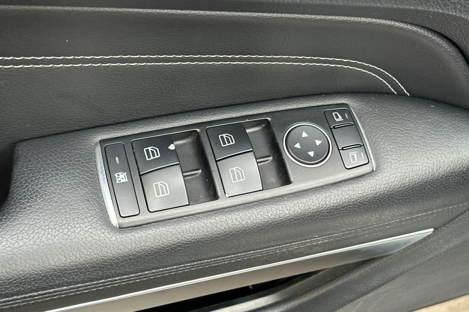 Used 2014 Mercedes-Benz E 350 Cabriolet image 16
