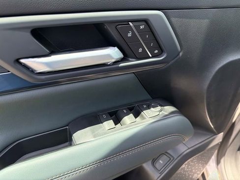 New 2026 GMC Terrain AT4 w/ Convenience Package III AWD/4WD image 18
