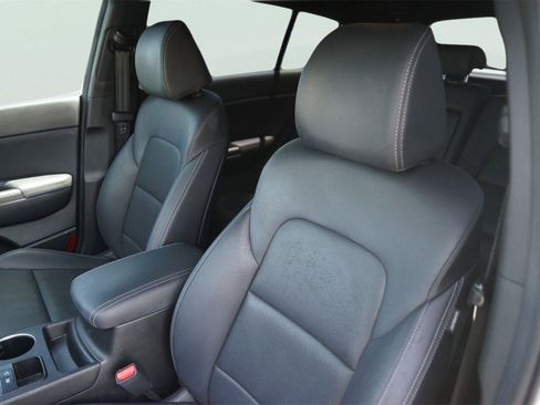 Used 2020 Kia Sportage S FWD image 10