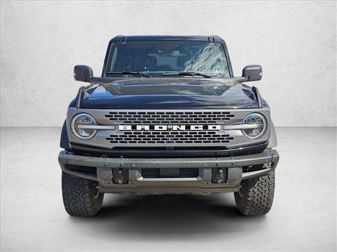 Used 2023 Ford Bronco Badlands image 2