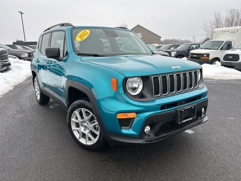 Used 2022 Jeep Renegade Latitude w/ Convenience Group image 1