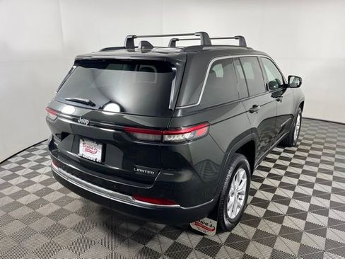 Used 2023 Jeep Grand Cherokee Limited image 7