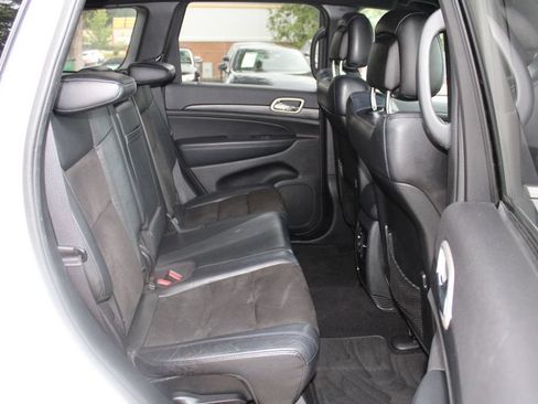 Used 2020 Jeep Grand Cherokee Laredo w/ Quick Order Package 2BN North AWD/4WD image 29