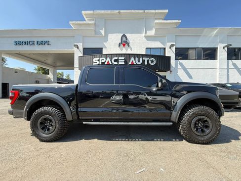 Used 2021 Ford F150 Raptor w/ Equipment Group 801A High AWD/4WD image 8