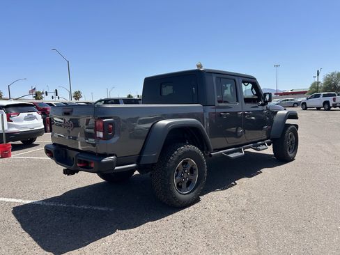 Used 2022 Jeep Gladiator Rubicon w/ Trailer Tow Package AWD/4WD image 4