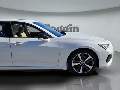 Certified 2025 Acura TLX w/ Technology Package FWD image 39