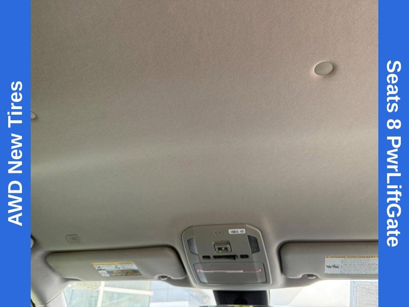 Used 2023 Toyota Highlander LE AWD/4WD image 16