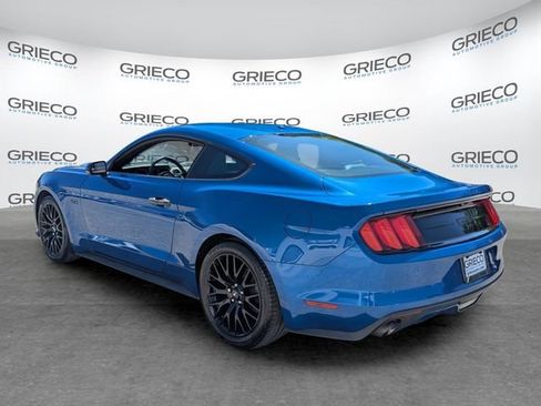 Used 2017 Ford Mustang GT Premium w/ GT Performance Package RWD image 5