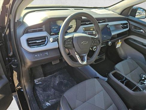 New 2027 Chevrolet Bolt LT image 4