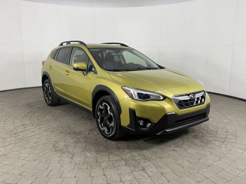 Used 2021 Subaru Crosstrek 2.5i Limited w/ Moonroof Package 2 image 2