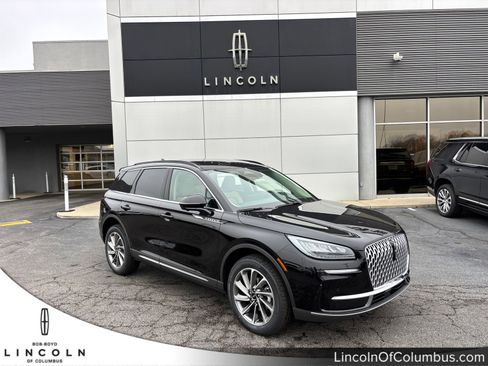 New 2026 Lincoln Corsair Premiere image 1
