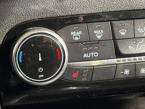 Used 2022 Ford Escape SEL AWD/4WD image 37