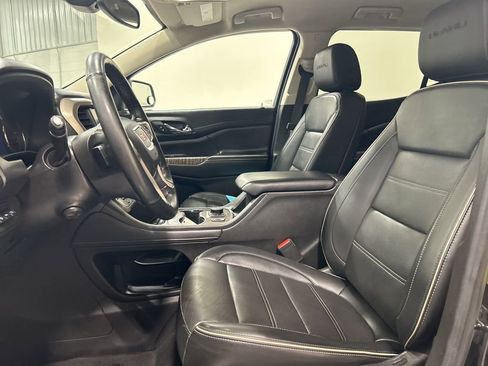 Used 2023 GMC Acadia Denali image 10