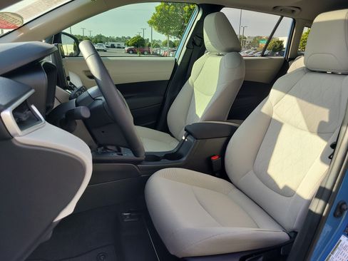 Used 2026 Toyota Corolla Cross LE w/ Moonroof Package FWD image 20