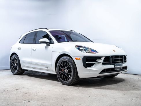 Used 2021 Porsche Macan GTS AWD/4WD image 9