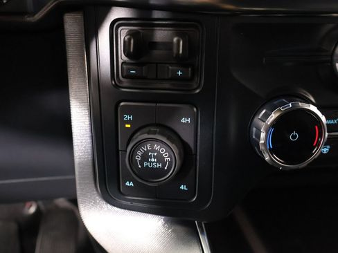 Used 2025 Ford F150 Platinum w/ FX4 Off-Road Package AWD/4WD image 9