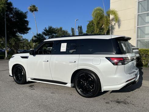 Certified 2026 INFINITI QX80 4WD image 7