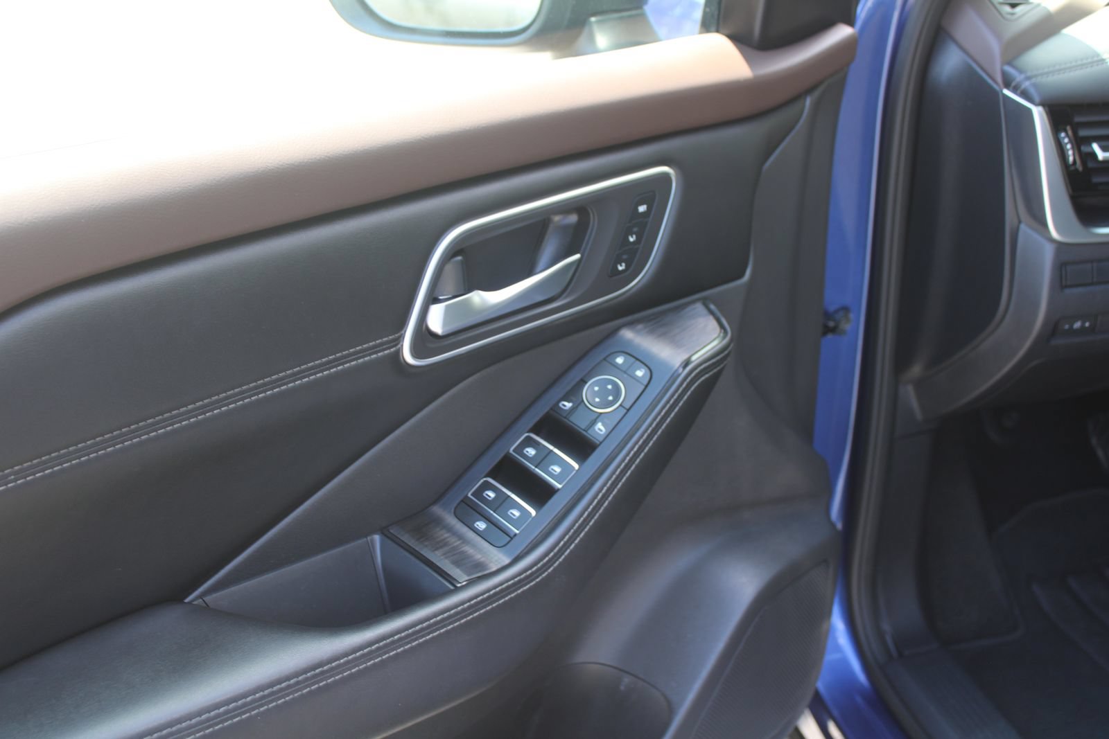 Used 2021 Nissan Rogue SL FWD image 19