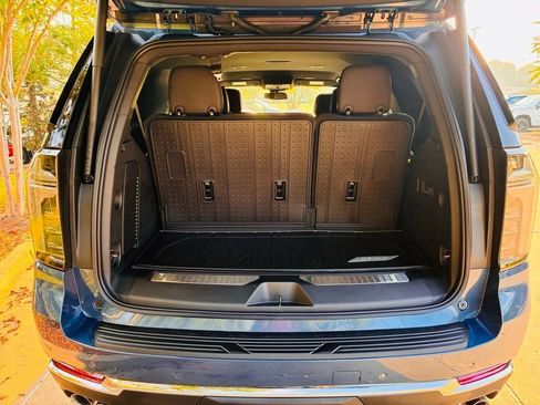 New 2025 Chevrolet Tahoe Premier image 11