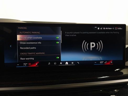 New 2026 BMW X6 xDrive40i w/ Premium Package image 24