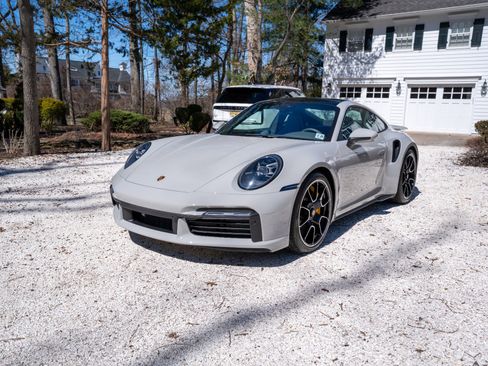 Used 2024 Porsche 911 Turbo S image 5