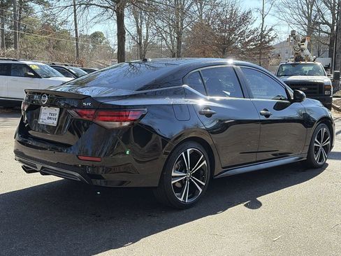 Used 2021 Nissan Sentra SR image 4