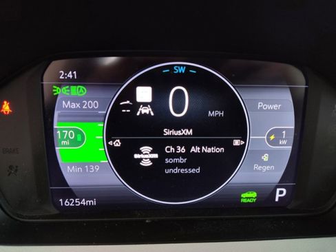 Used 2023 Chevrolet Bolt EUV Premier w/ Sun & Sound Package image 25