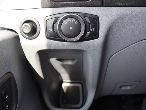 Used 2016 Ford Transit 350 XLT image 32