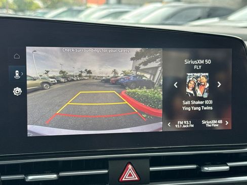 Used 2023 Hyundai Elantra SEL w/ Convenience Package FWD image 19